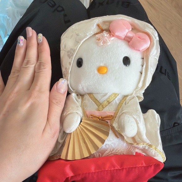 Hello Kitty Cream and Pink Plush with Gold Accents - Picture 2 of 3